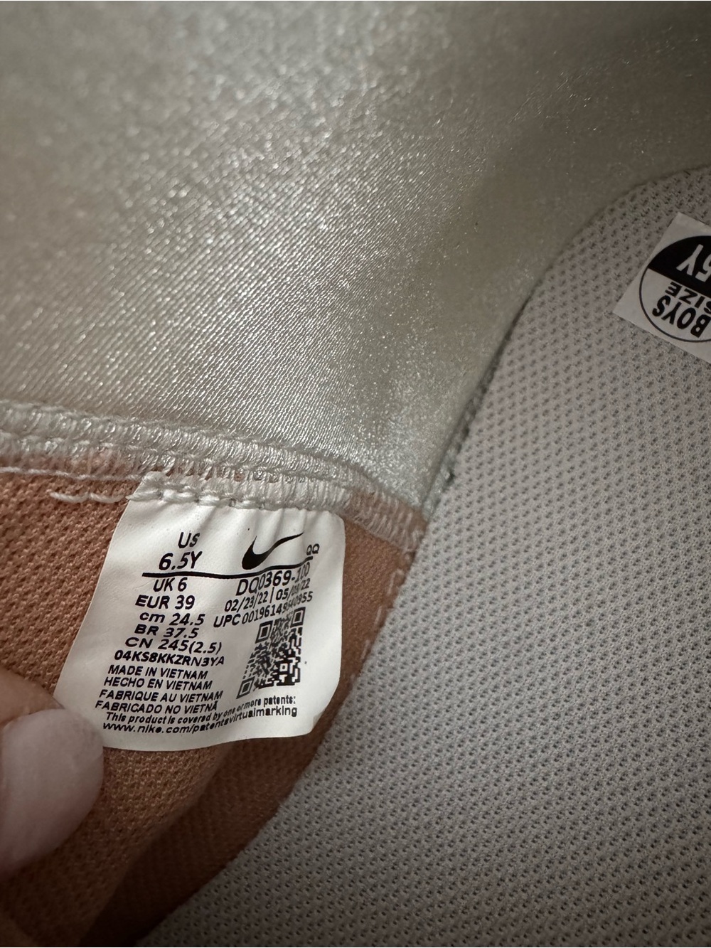 NWOT Nike Blazer Mid 77 SE Dance Sanddrift - Picture 7 of 7